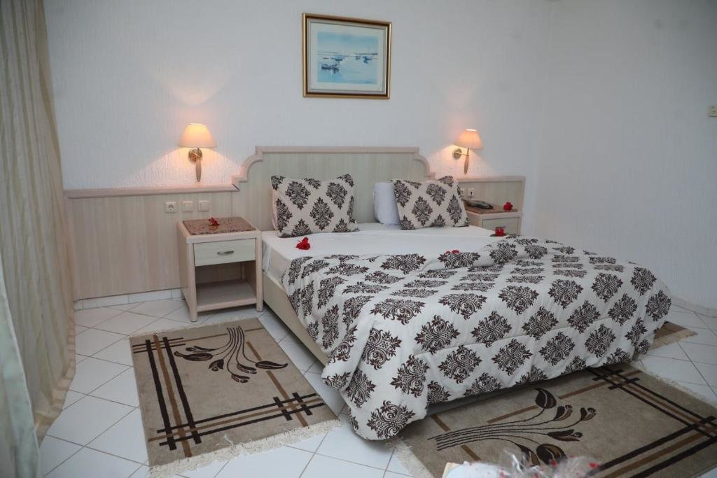 Standard triple chambre avec balcon et Avec vue Hotel Royal Jinene Sousse