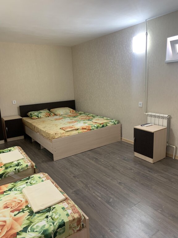 Standard quadruple chambre avec balcon Anna Na Gogolya 225 Guest house