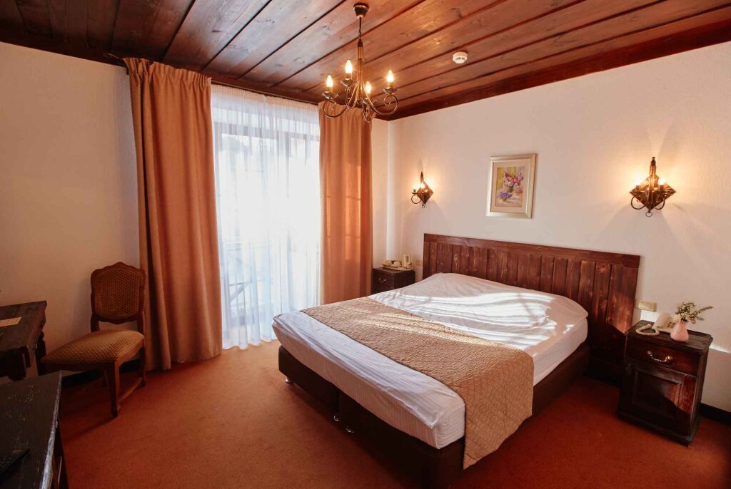 Standard Doppel Zimmer mit Seeblick Hotel Fongrad Rezort Spa Hotel 3*
