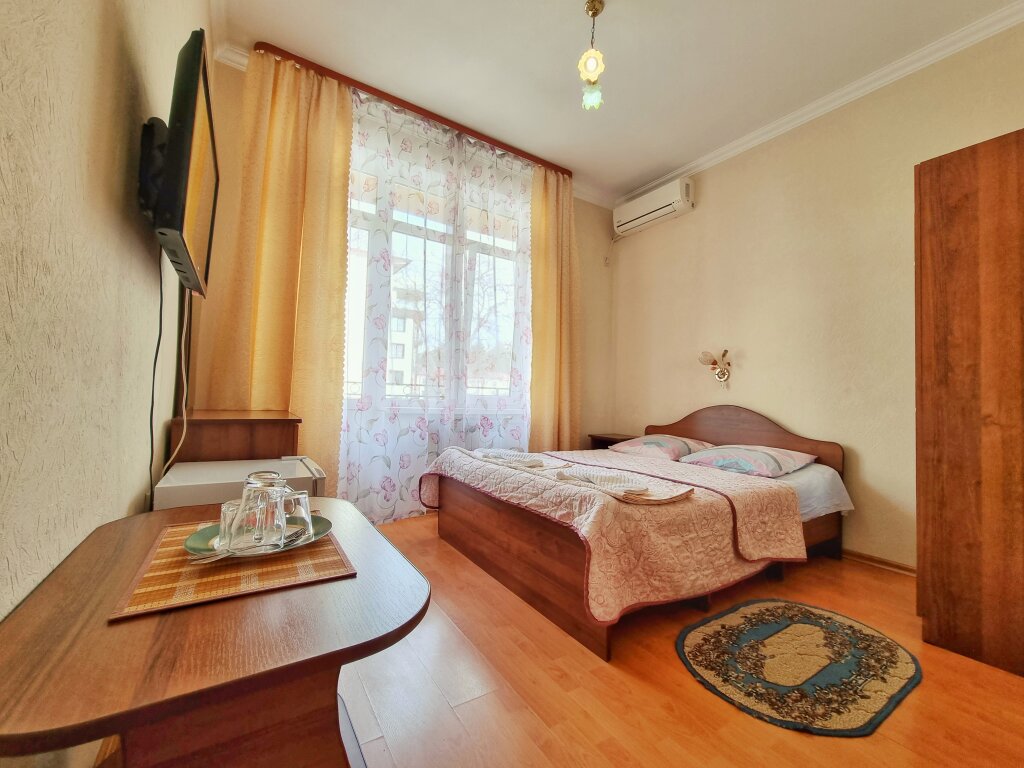 Superior Double room with balcony U Very Guest House