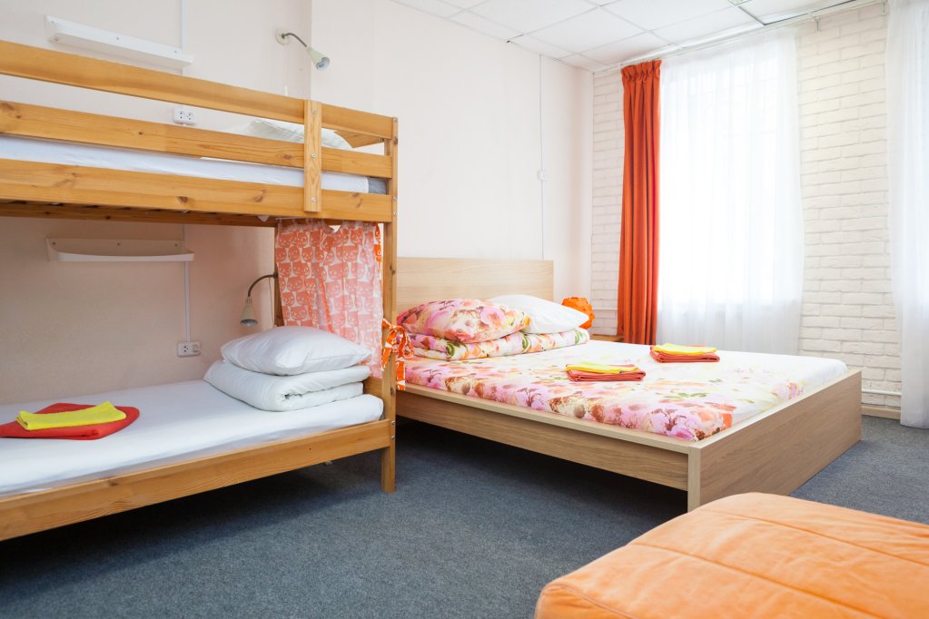 Standard Quadruple room Hostel Vishnya
