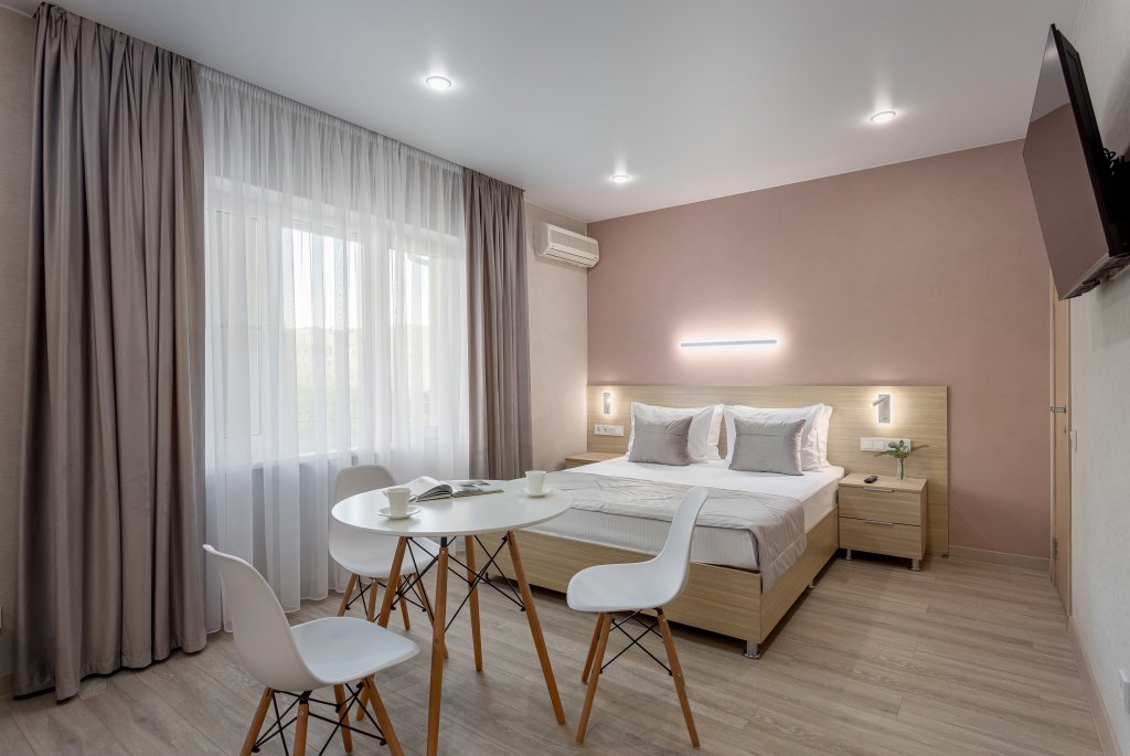Confort double chambre avec balcon et Avec vue Yuko-Gostevoy Dom Mini-Hotel