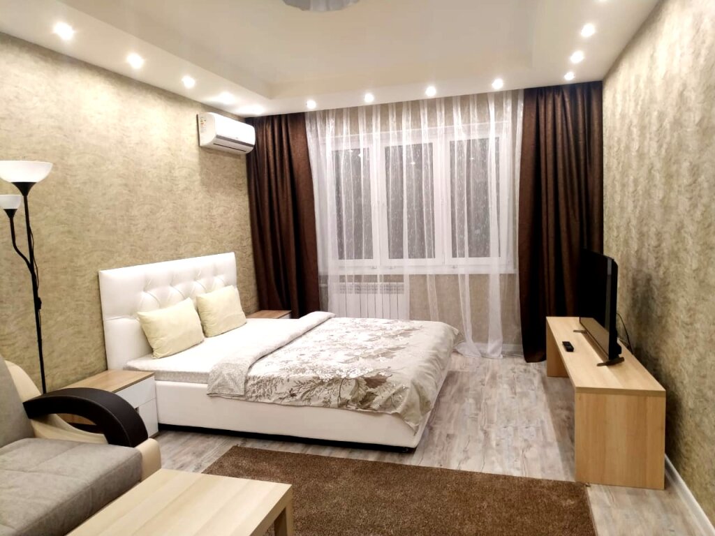 Apartment Fresh Room: Na Marshala Ustinova Apartments