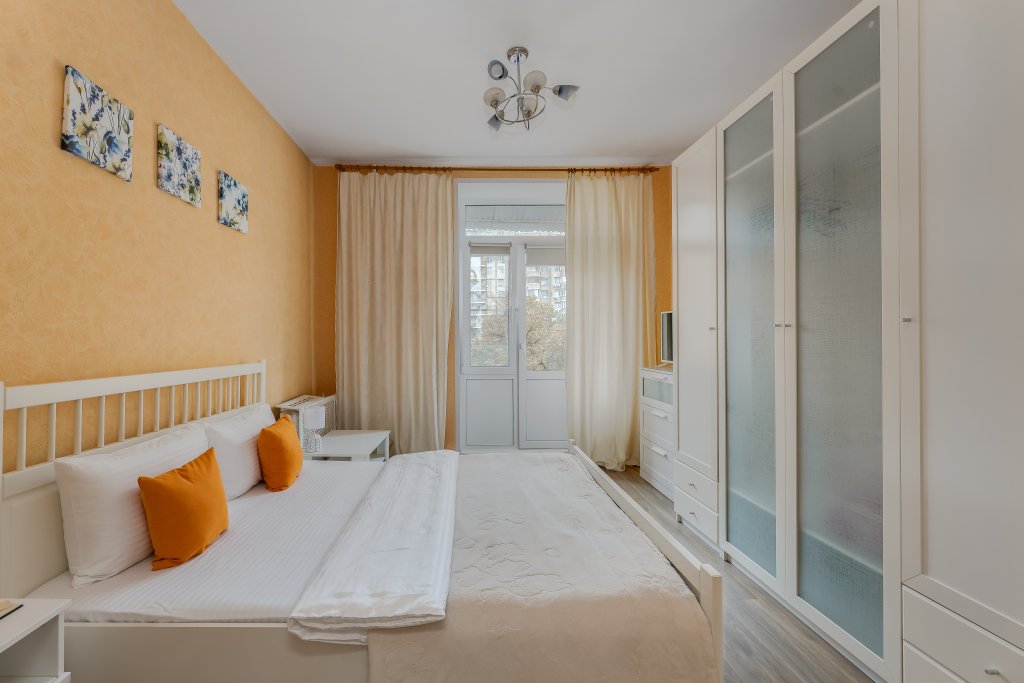 Apartment 2 Schlafzimmer mit Balkon Maly Tishinskiy 14/16 Flat
