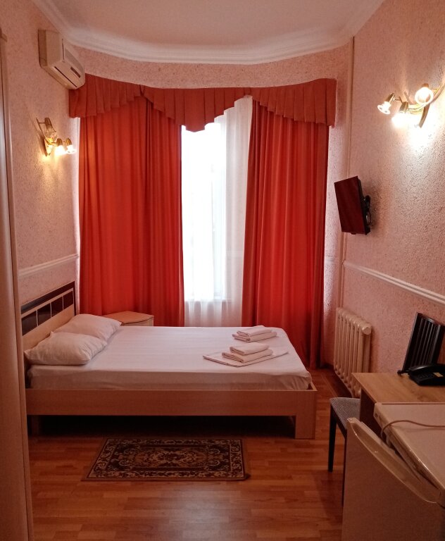 Economy Double room Molodezhnaya Hotel
