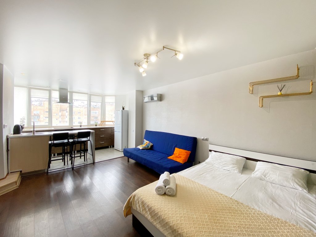 Comfort Apartment V Zhk Semerochka na 13 etazhe Apartments