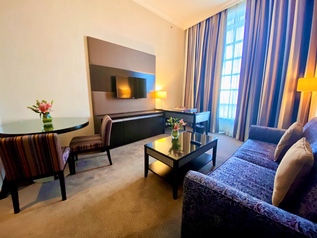 Millennium Central Hotel Doha. La Maison Hotel Doha 4*. Delta Hotels by Marriott City Center Doha 5. Millennium Central Downtown 4*.