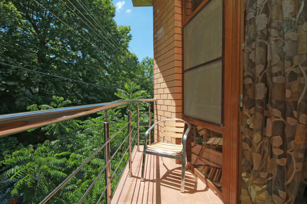 Семейный люкс с балконом и с красивым видом из окна Гостевой дом Валентина