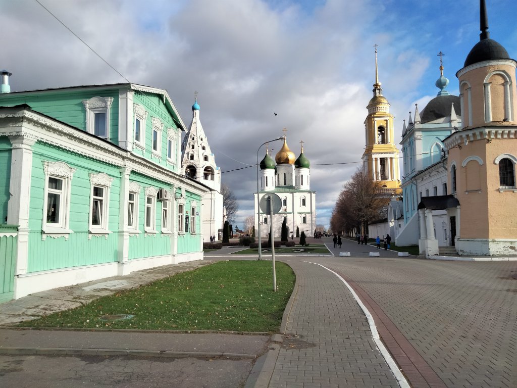 Гостевой дом Апартаменты «Дом Куприна в Кремле» в Коломна, Московская  область. Забронировать Апартаменты «Дом Куприна в Кремле», улица Лазарева,  д.10