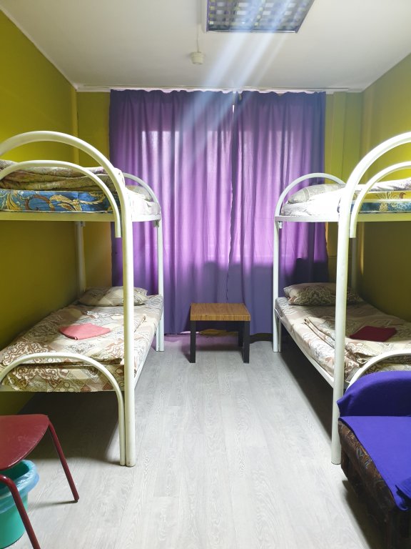 Кровать в общем номере (женский номер) Отель Ливадия