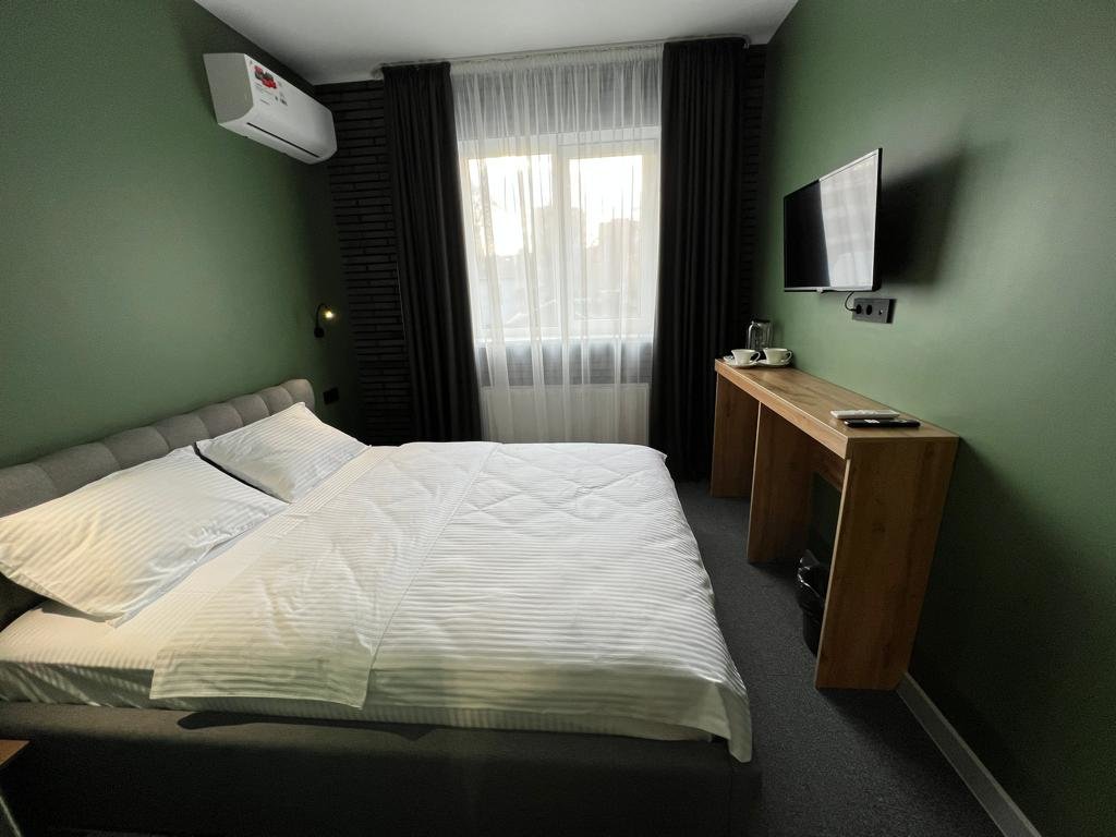Standard Doppel Zimmer mit Blick Grey Mini-Hotel