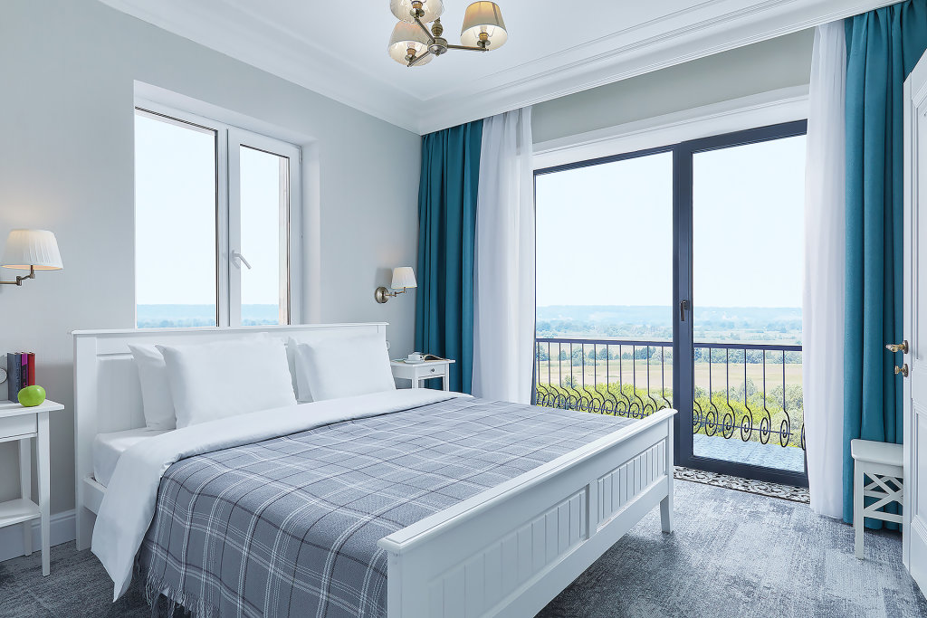 Suite 2 dormitorios con balcón y con vista Парк-отель "Эко клуб NA FERME"