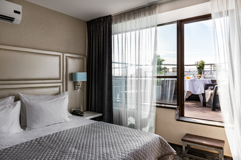 Superior with Terrace Doppel Zimmer mit Blick Kostas Hotel