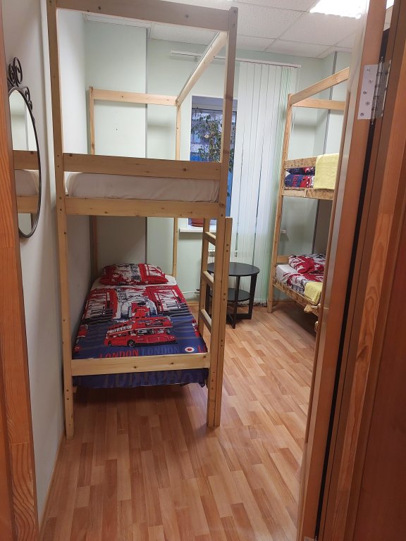 Habitación cuádruple Económica Littlehotel Hostel