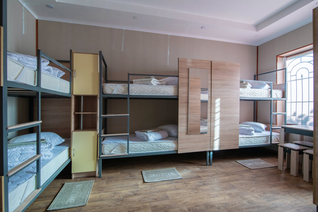 Кровать в общем номере Хостел Пятницкий