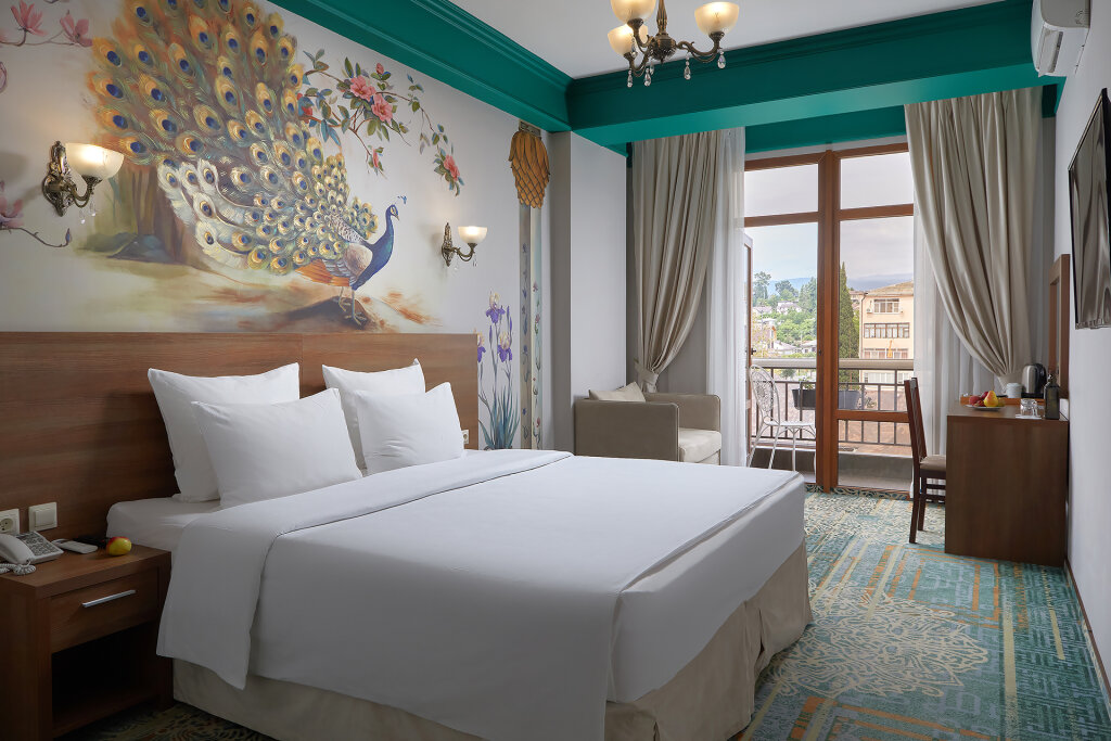 Superior Double room with balcony and with city view Garuda Boutique Hotel