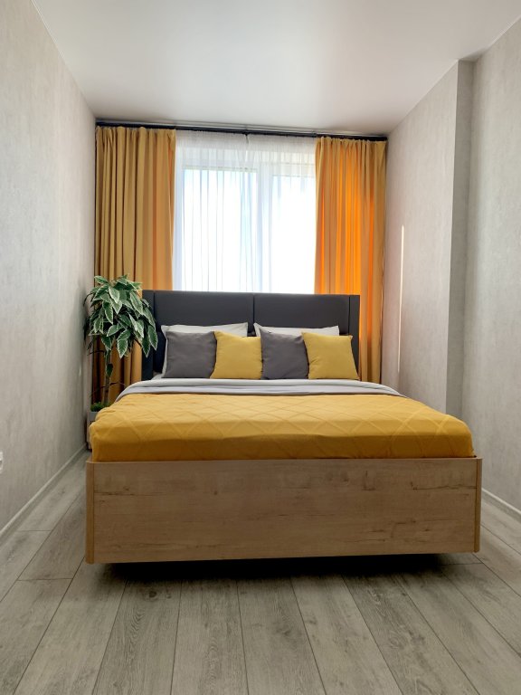 Apartamento 2 dormitorios con balcón y con vista Uyutnaya 2-Kom V Novom Zhk Sokol Flat