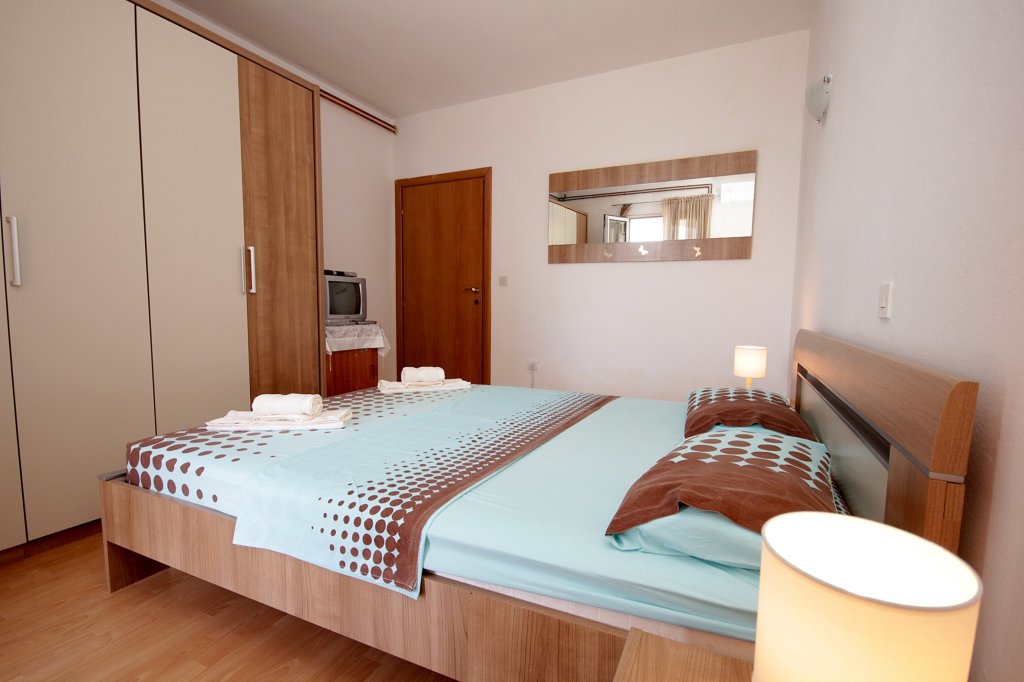 Standard double chambre avec balcon et Avec vue Apartments Aleksandar