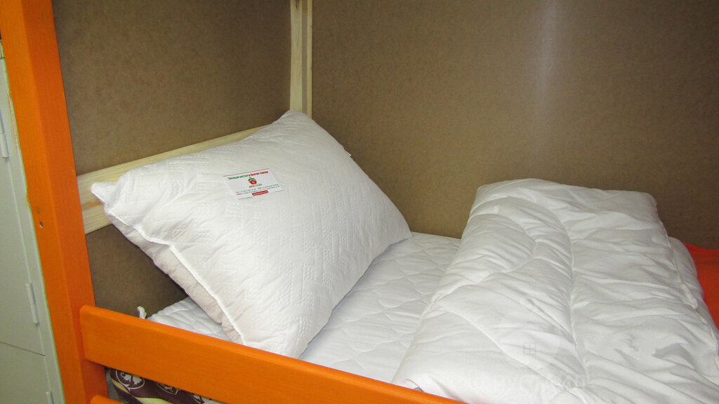 Кровать в общем номере (мужской номер) Хостел Фру Стайл