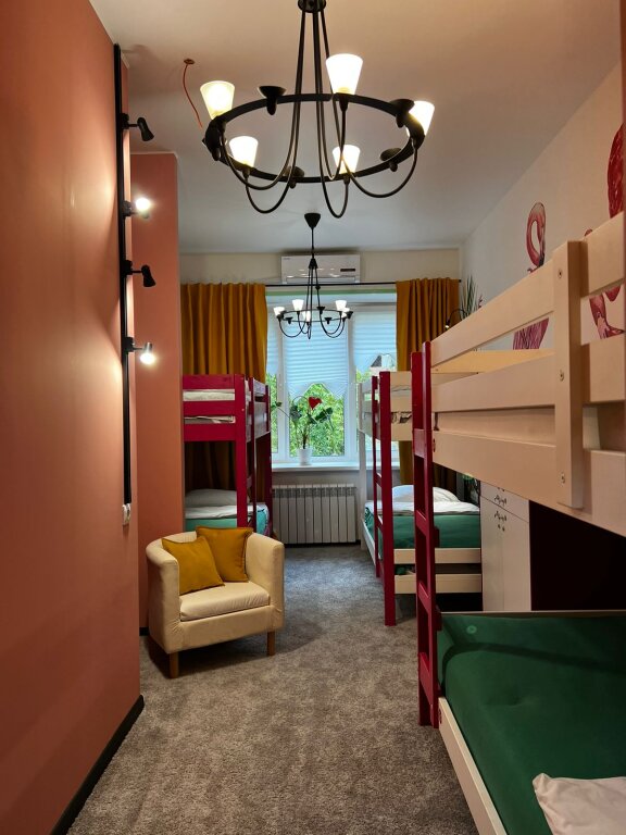 Кровать в общем номере (женский номер) Хостел HD Hostel Ижевск