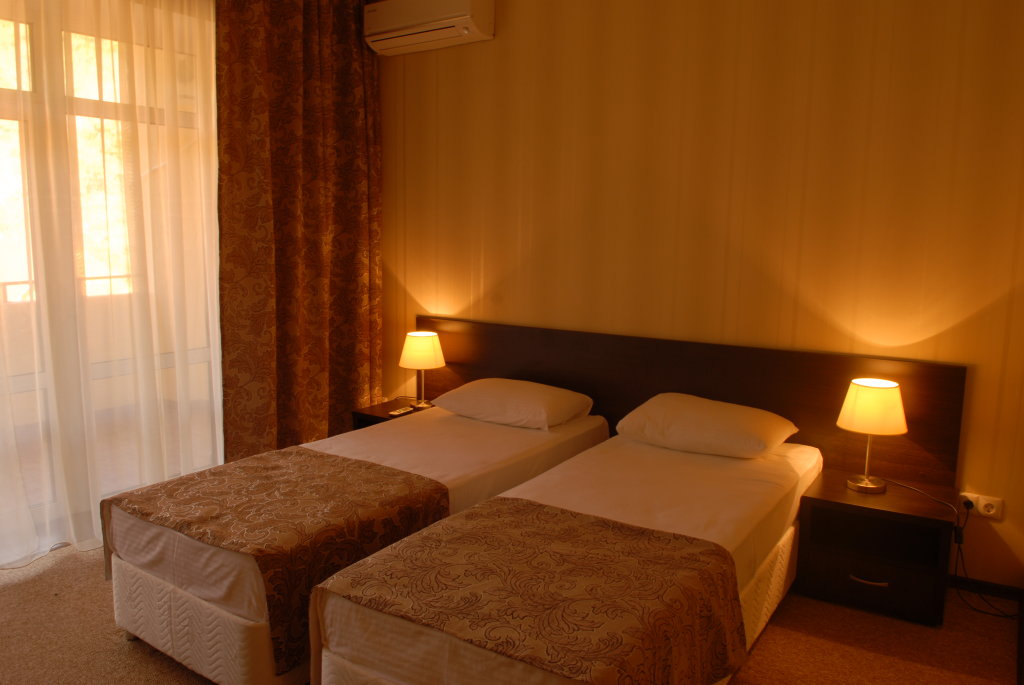 Standard Doppel Zimmer mit Balkon und mit Blick Rajskij Sad Hotel