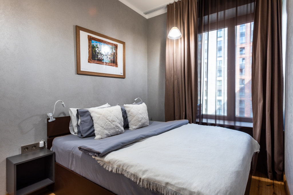 Premium Apartment 1 Schlafzimmer mit Balkon und mit Blick Comfort & Relax Home at Tsarskaya Ploshchad Apartments