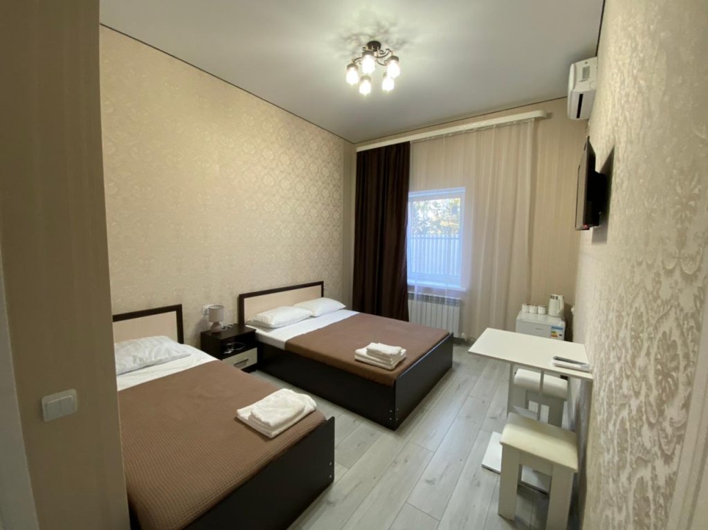 Supérieure triple chambre Hotel Yuzhny Hotel