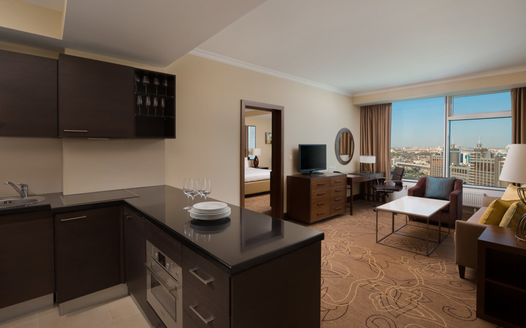 Двухместный люкс Extended Stay with Kitchen с красивым видом из окна SAAD Hotel Astana