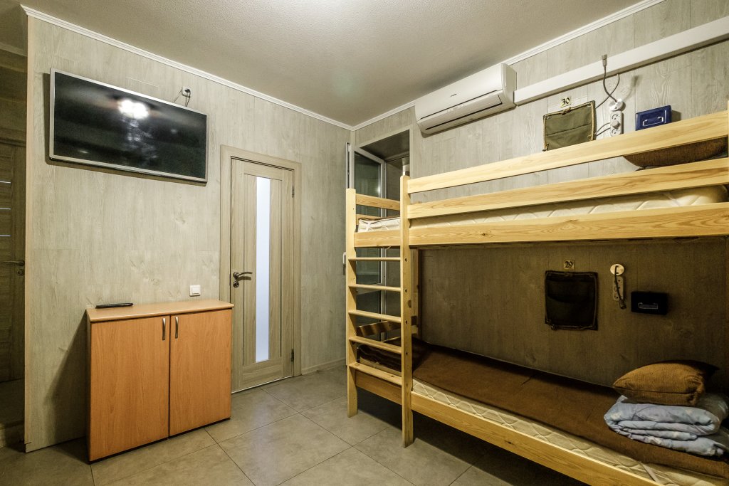 Cama en dormitorio compartido Hostel Kapsulny Kapitan Kuk