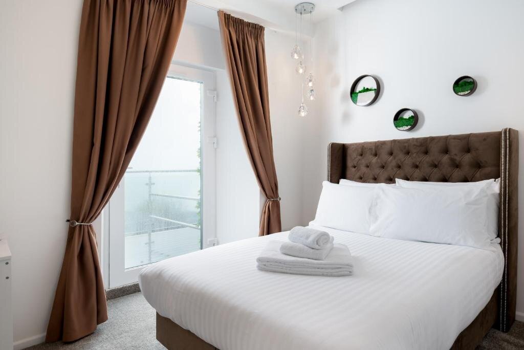 Komfort Zimmer OYO Newquay Beach Hotel