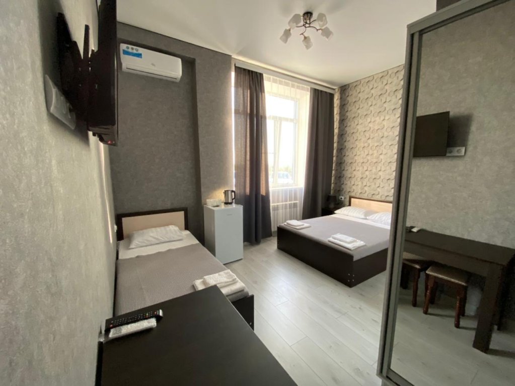 Deluxe triple chambre Avec vue Hotel Yuzhny Hotel