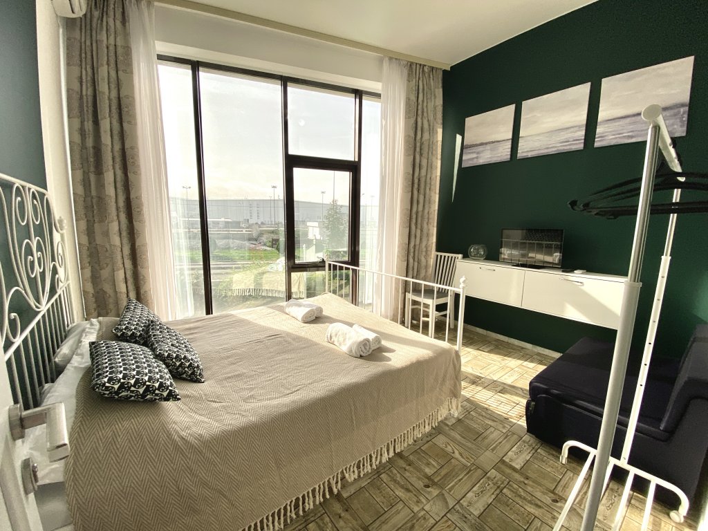Classique appartement 2 chambres avec balcon et Avec vue Olimpiyskiy Apartments