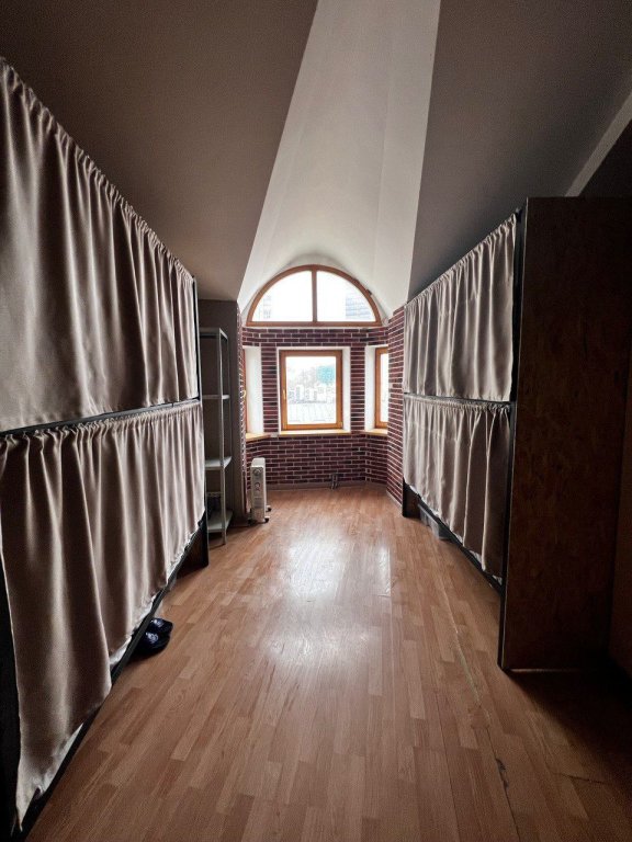Cama en dormitorio compartido Arbatrum Hostel