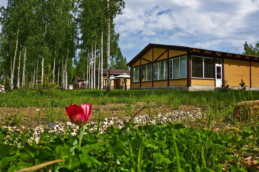 Cottage 2 chambres Avec vue Semejnyij Hotel Lesnoj Bereg