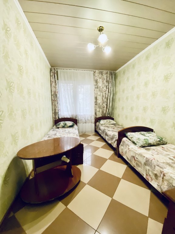 Standard Dreier Zimmer mit Balkon Morskaya Zhemchuzhina Guest House