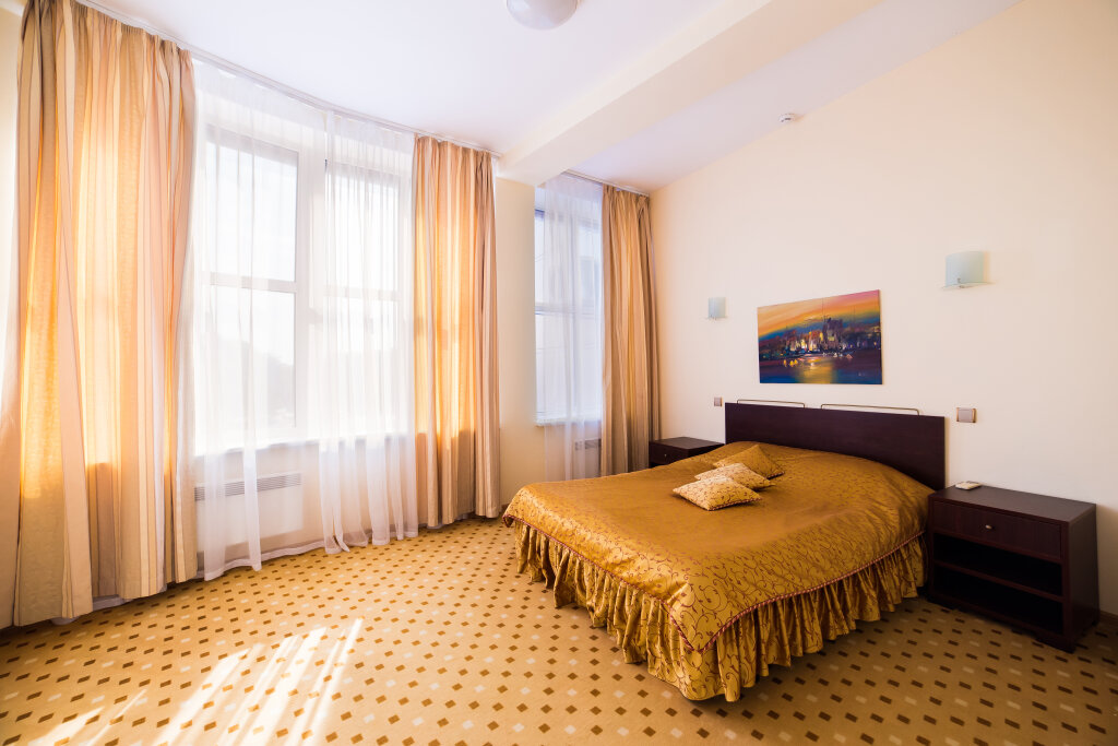 Двухместный номер Superior с 2 комнатами с видом на море Парк Отель Анапа