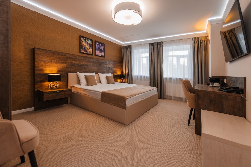 Double Suite with city view Dragon Spa Hotel