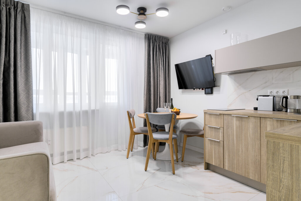 Estudio Confort con balcón y con vista a la ciudad NicePlaceSpb na Bol`sheoxtinskom 15/2 Apartments
