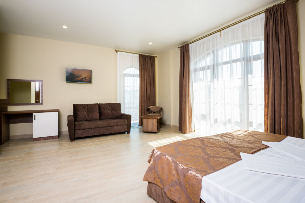 Doppel Junior-Suite mit Balkon und mit Blick Akvarius hotel
