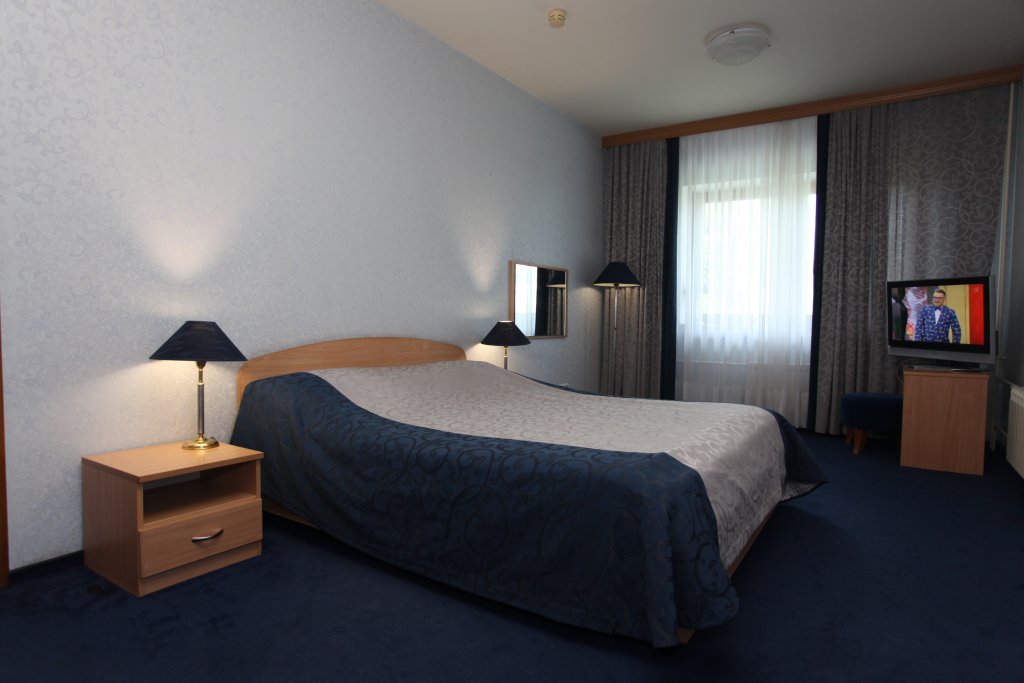 Двухместный полулюкс с 2 комнатами Бутик отель Печора