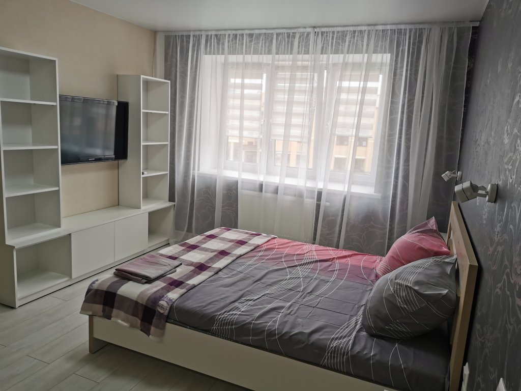 Apartamento 1 dormitorio con balcón Na Morozova 15 Apartments