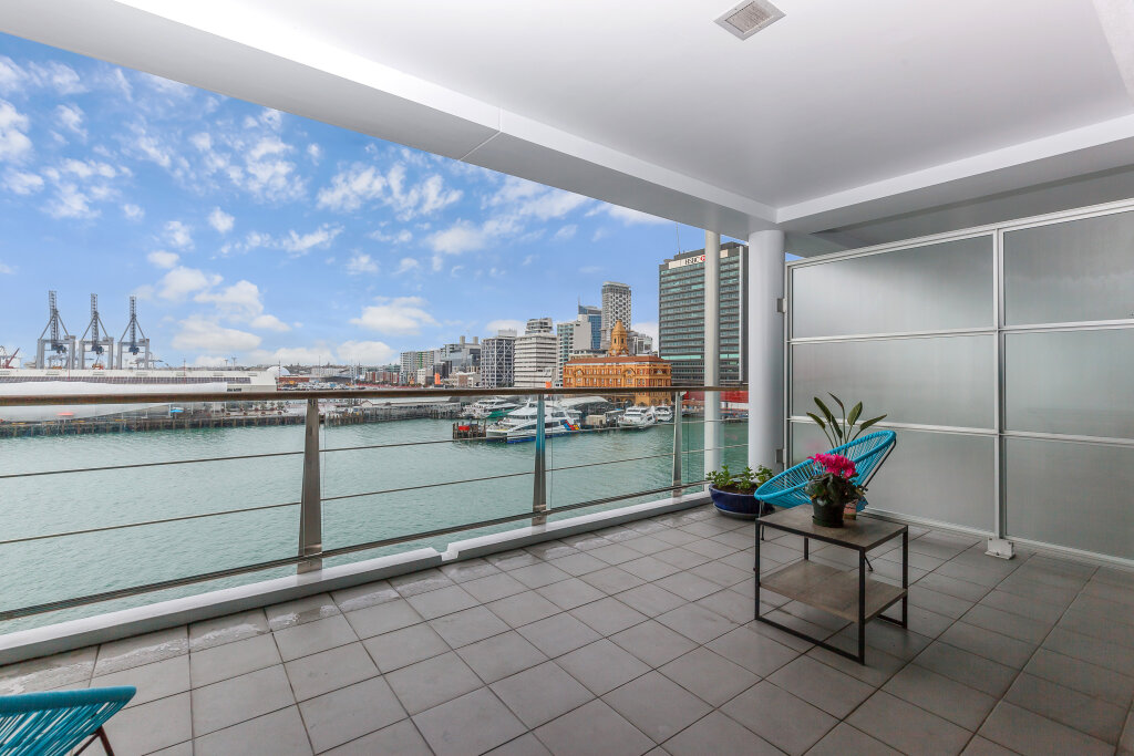 Apartment Pelicanstay at Auckland Waterfront