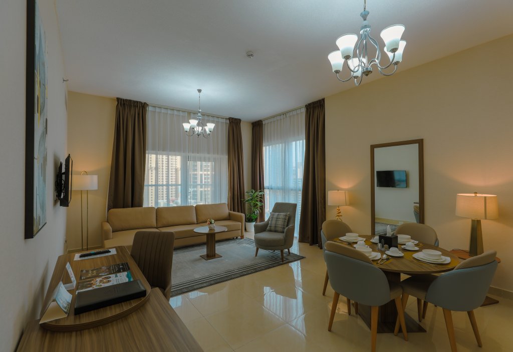 Апартаменты Premium с 2 комнатами с балконом и с видом на гавань Royal Regency Suites Marina