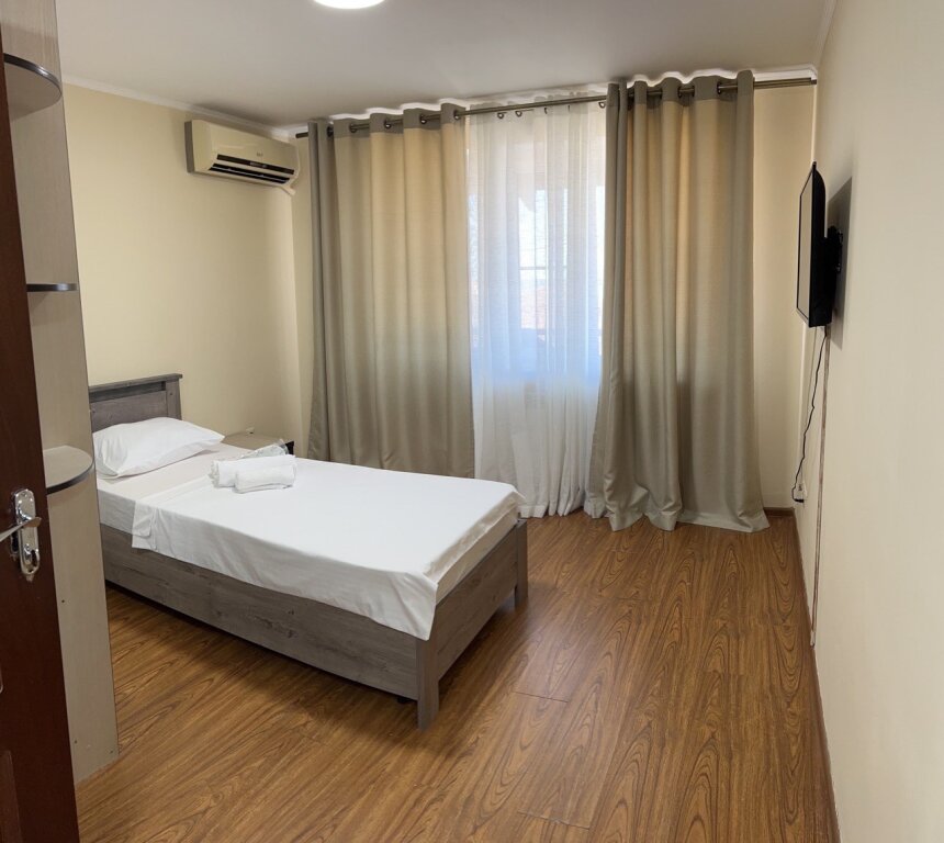 Standard Einzel Zimmer mit Blick Yevrootel Hotel