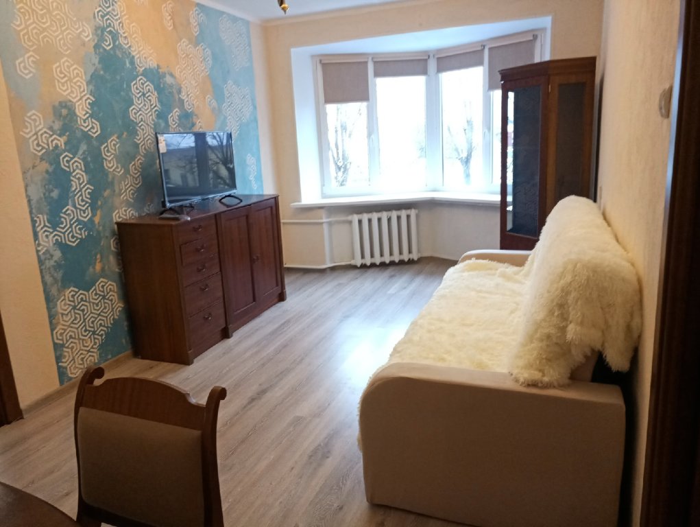 Appartement Trehkomnatnaya Kvartira Ryadom S Tsentrom Apartments Flat