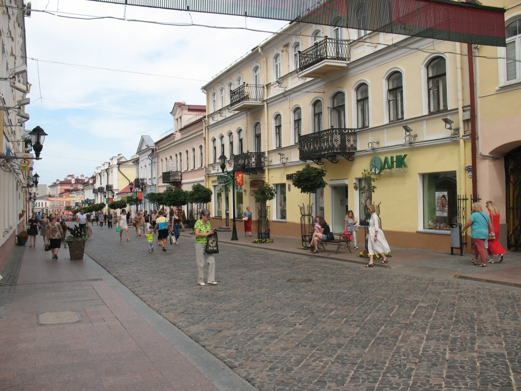 Апартаменты в центре Гродно на Советской в Гродно, Гродненская область.  Забронировать Апартаменты в центре Гродно на Советской, улица Советская, д.  15а