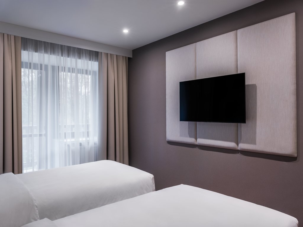 Suite 2 dormitorios con balcón Azimut Tula Park Hotel
