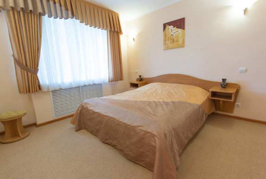 Suite 2 dormitorios OAO Smolenskotel Hotel