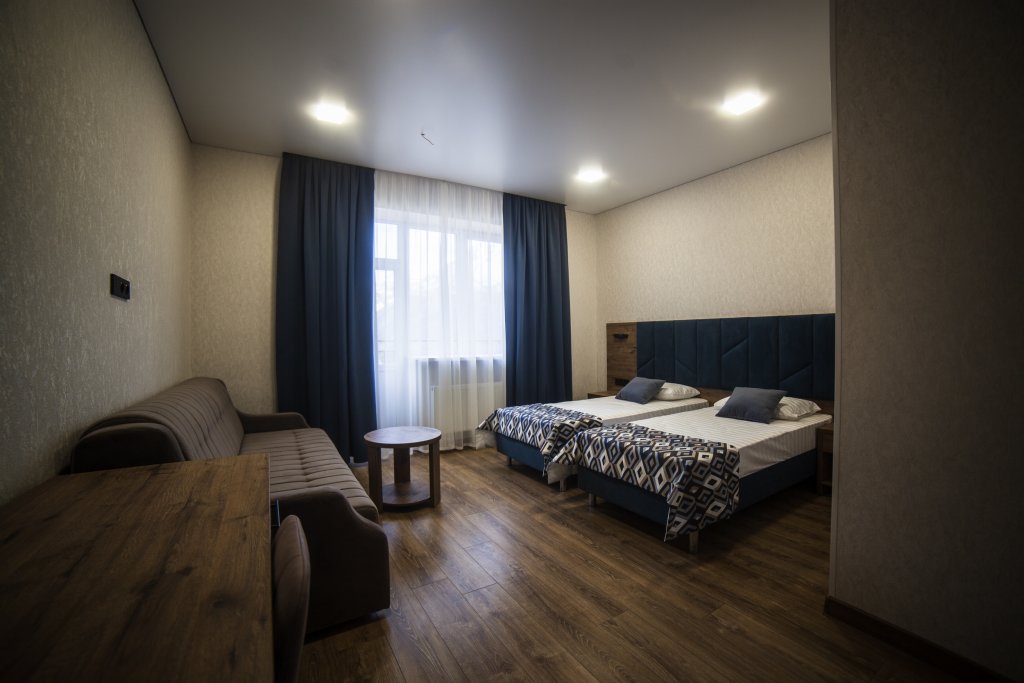 Standard Doppel Zimmer mit Balkon und mit Bergblick Aiza Apart-hotel