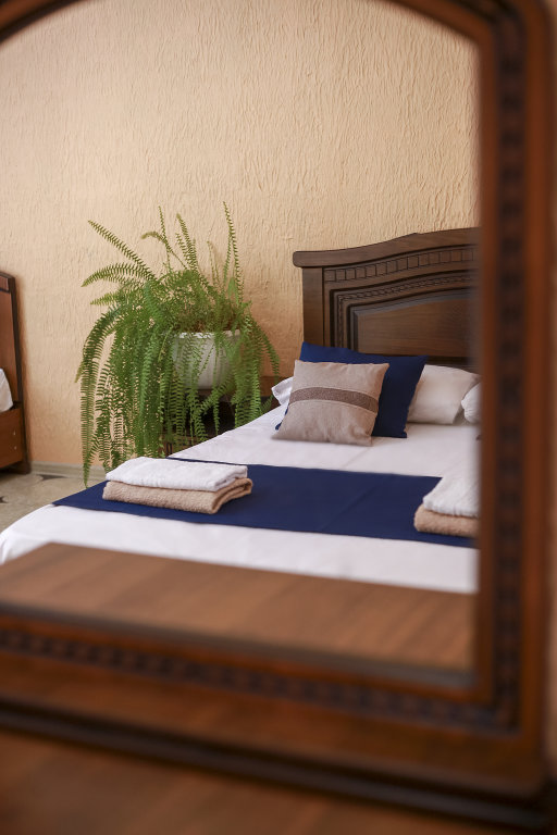 Comfort Quadruple room with balcony Aloiza RestHouse
